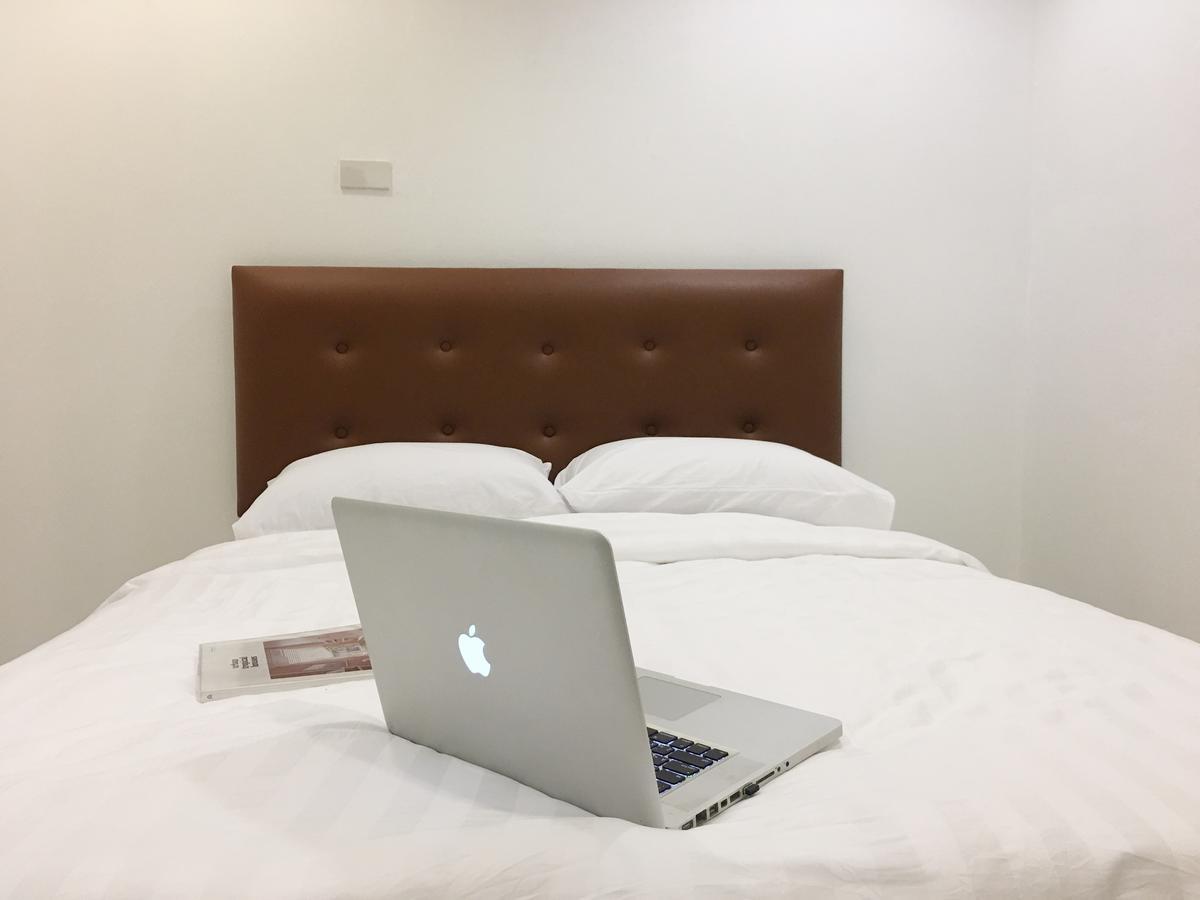 Boon Street Hostel Bangkok Exteriör bild